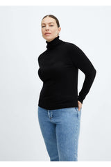 كنزة MANGO لون أسود