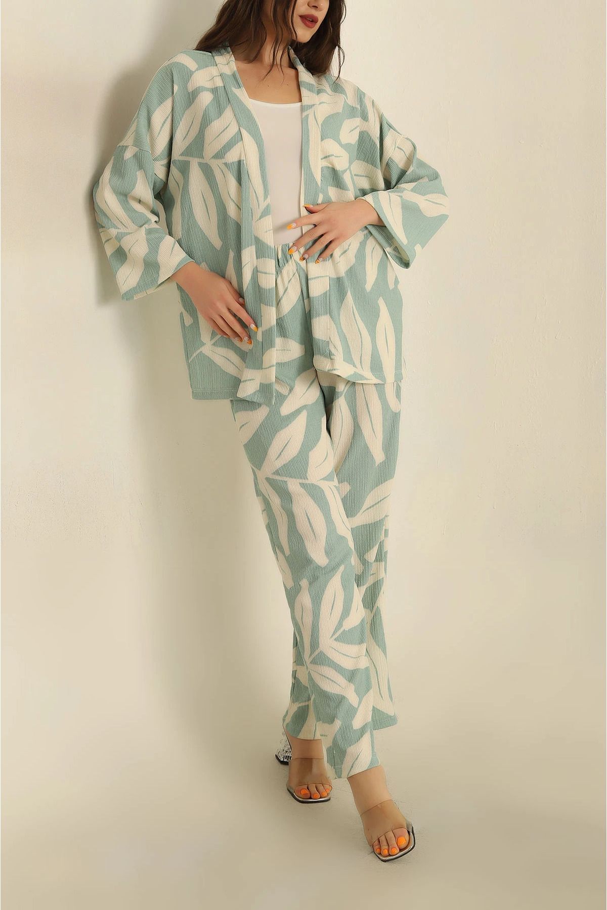 طقم DEEFWEAR لون أخضر