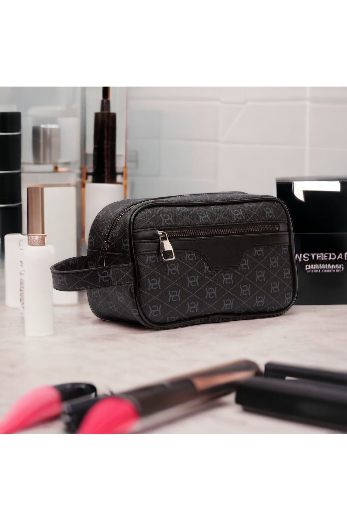 حقيبة يد Newish Polo لون أسود