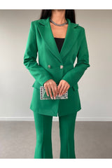 بدلة Female Clothing لون أخضر