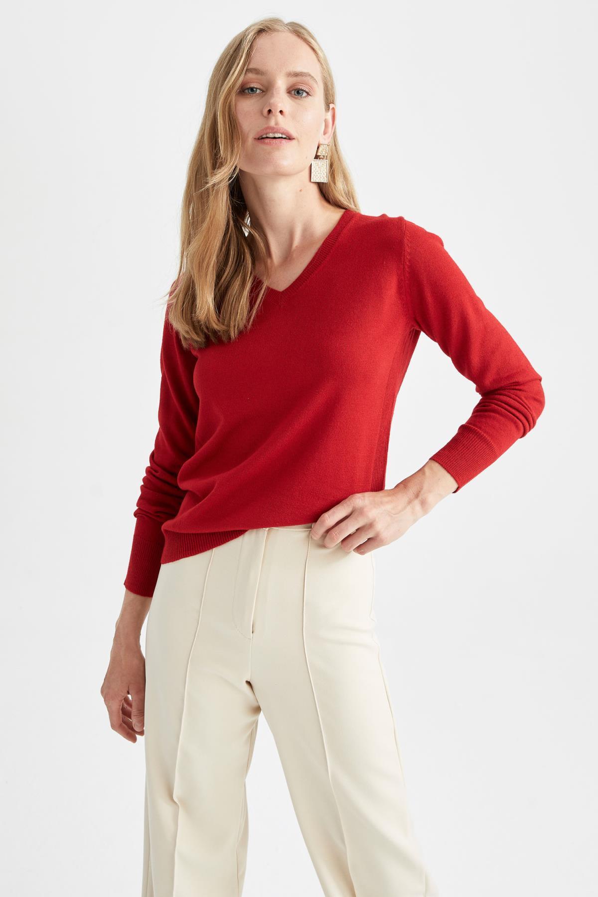 كنزة Defacto لون أحمر