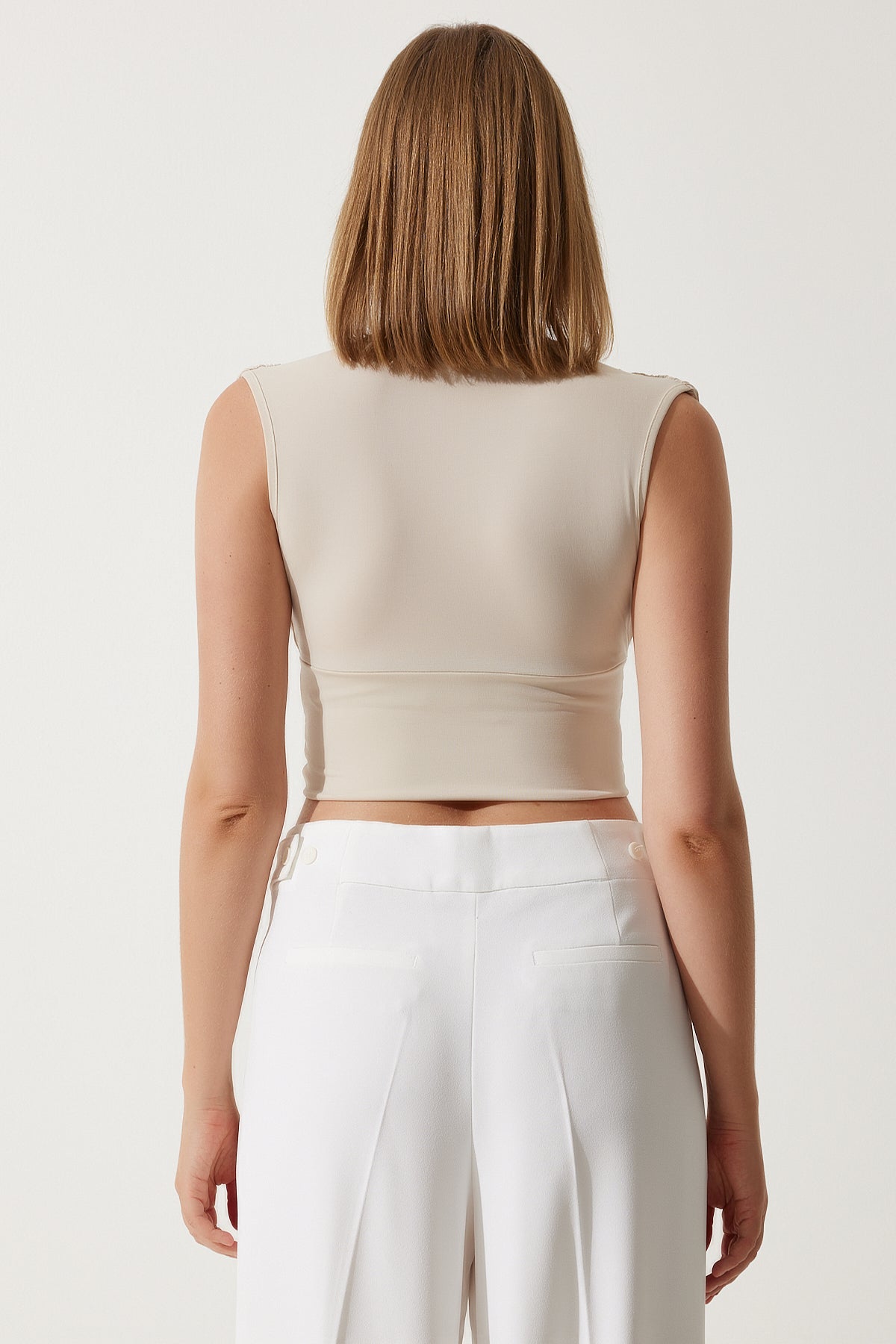 بلوزة Happiness İstanbul لون بيج