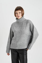 كنزة Defacto لون رمادي