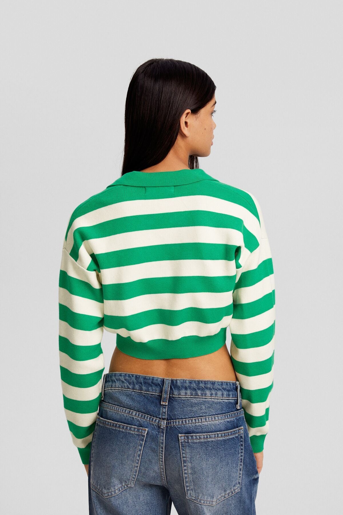 كنزة Bershka لون أخضر