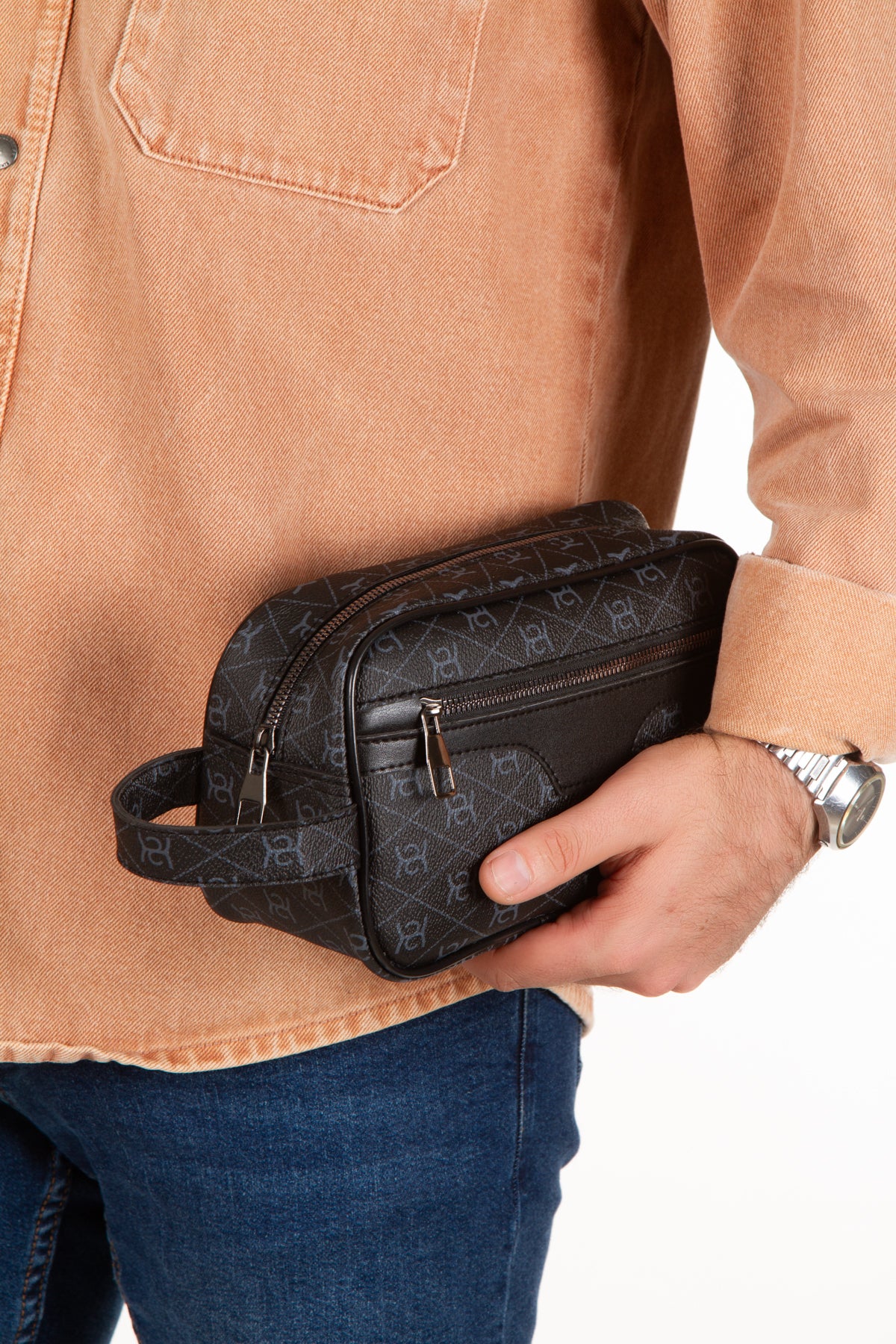 حقيبة يد Newish لون أسود