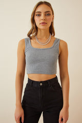 بلوزة Happiness İstanbul لون غني بالألوان