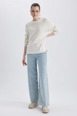 كنزة Defacto لون بيج فاتح