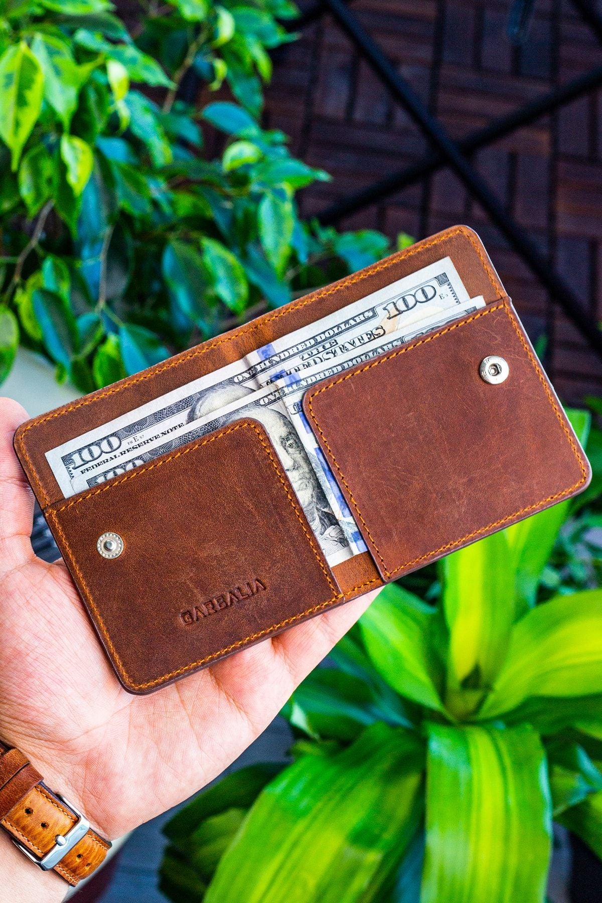 محفظة Garbalia لون بني