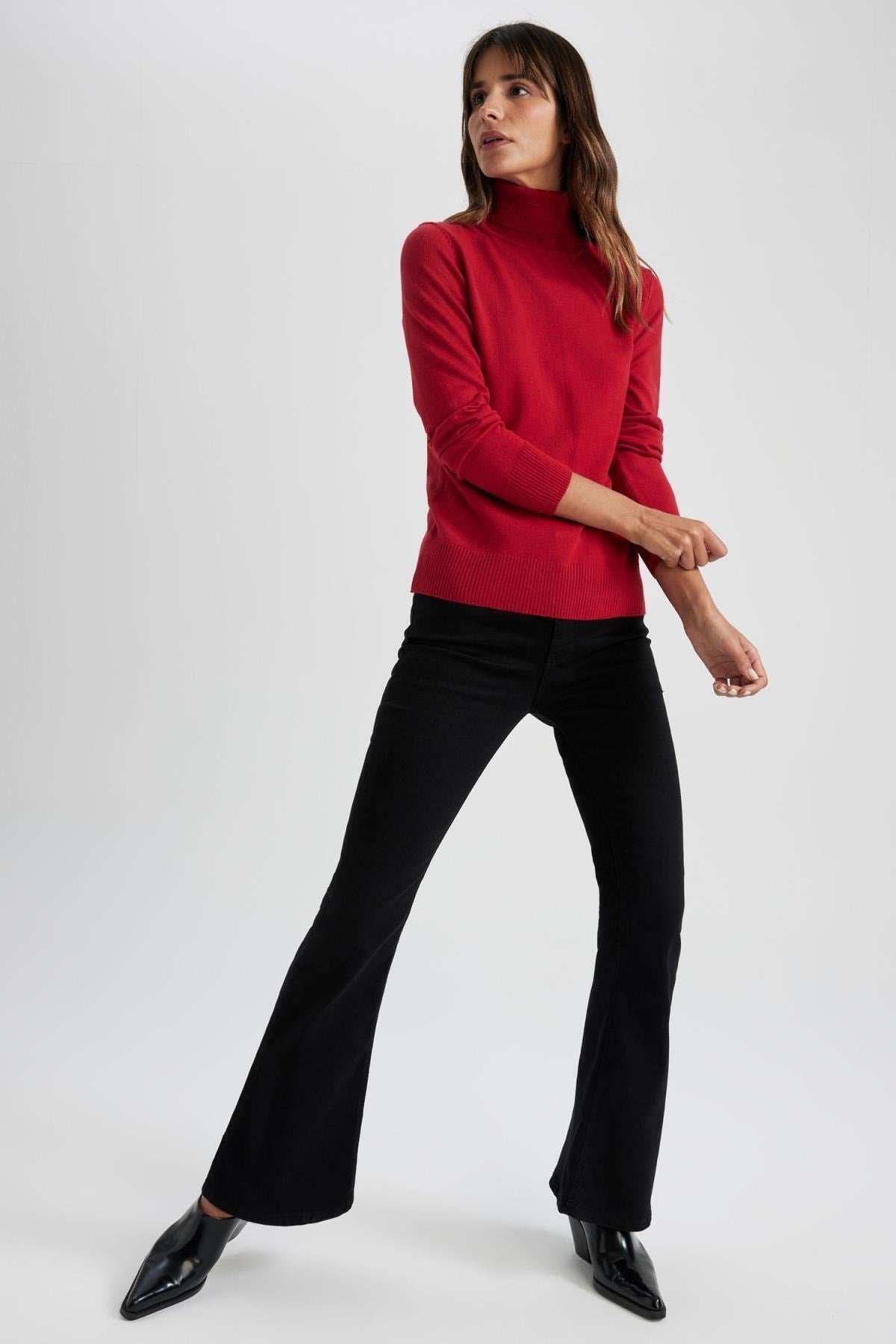 كنزة Defacto لون أحمر