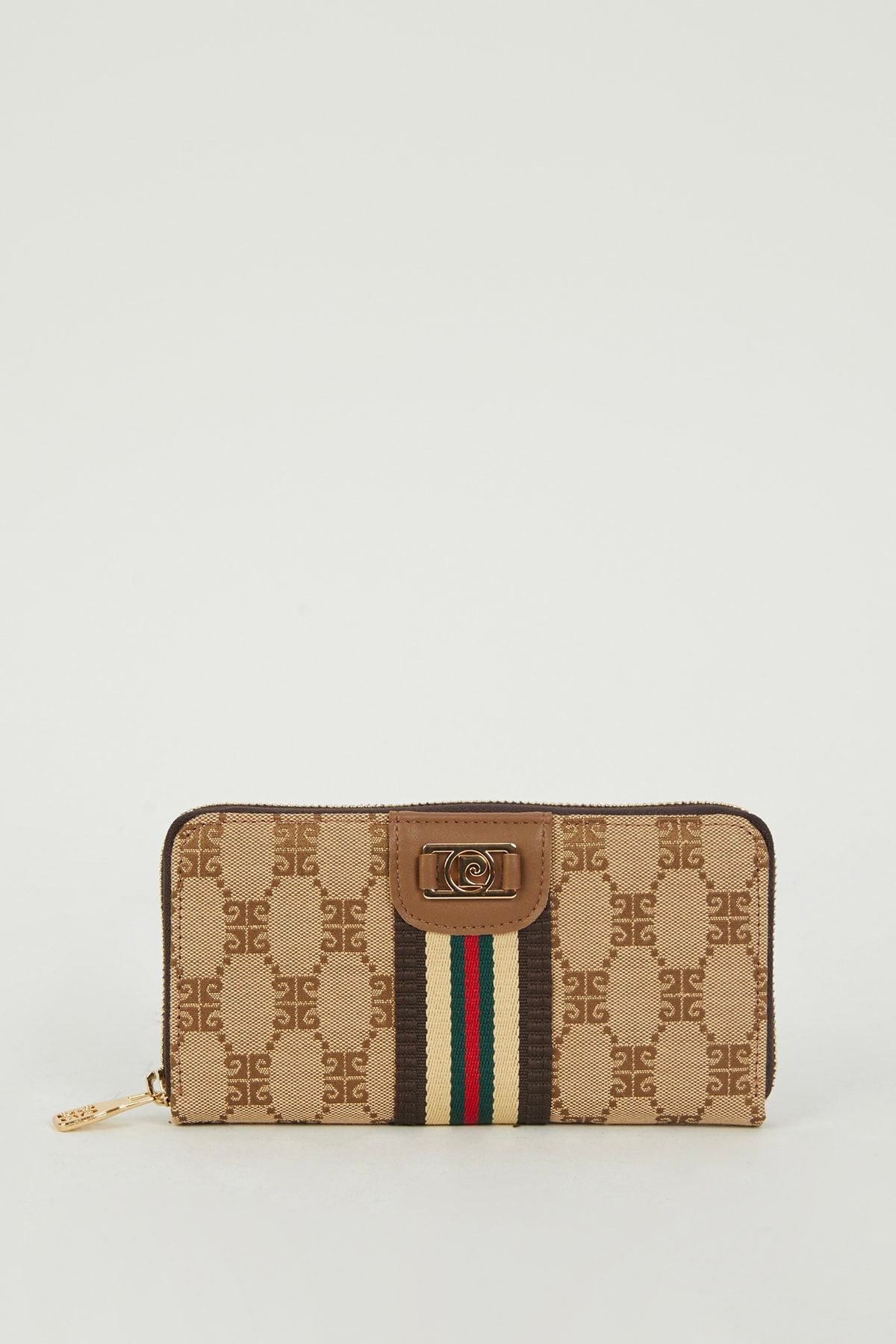 محفظة Pierre Cardin لون بني
