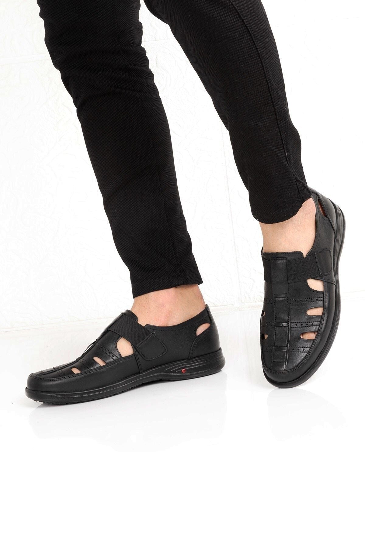 صندل maximoda لون أسود