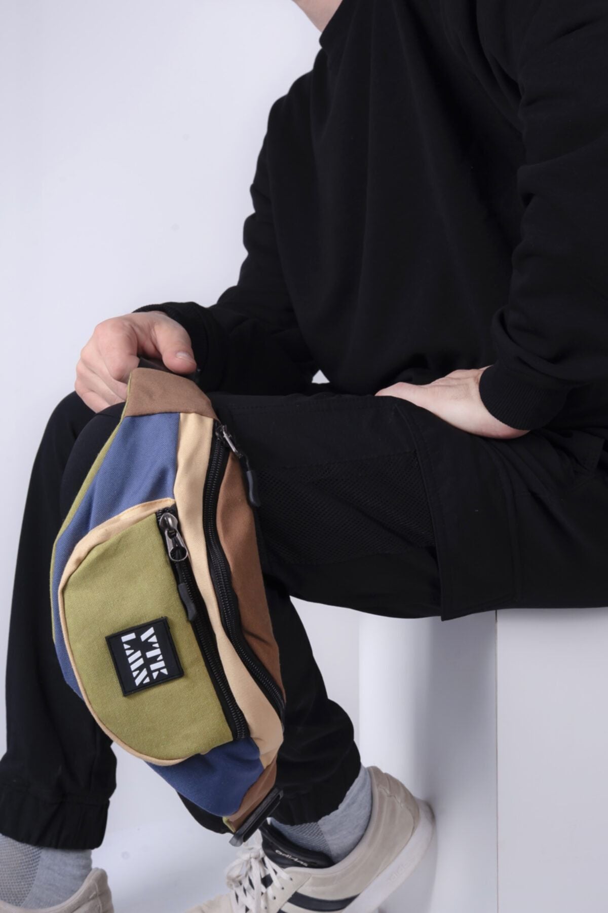 حقيبة خصر Vatkalimon لون أبيض