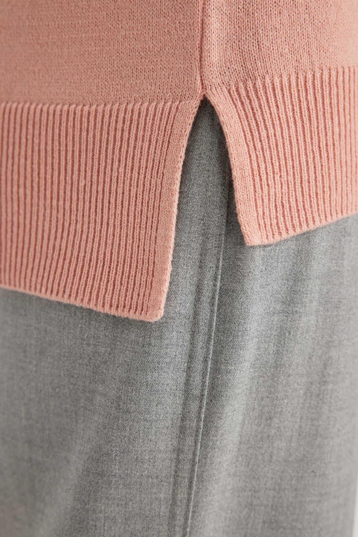 كنزة Defacto لون زهري