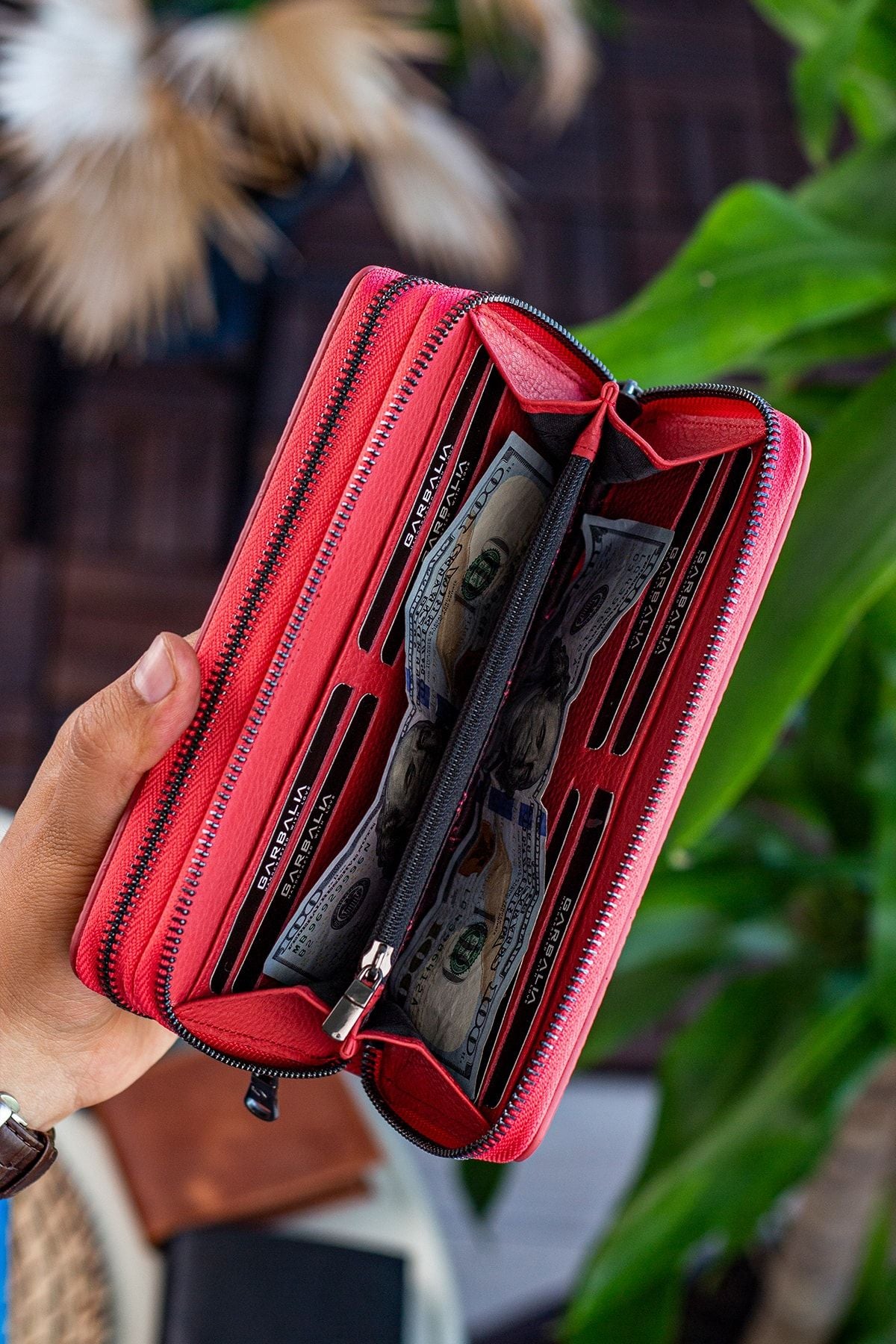 محفظة Garbalia لون زهري