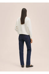 كنزة MANGO لون بيج فاتح