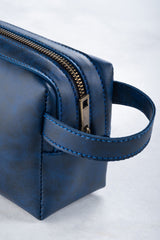 حقيبة يد dk leather لون أزرق غامق