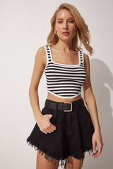 بلوزة Happiness İstanbul لون أسود