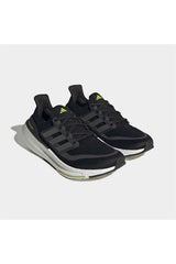 حذاء الجري adidas لون أسود