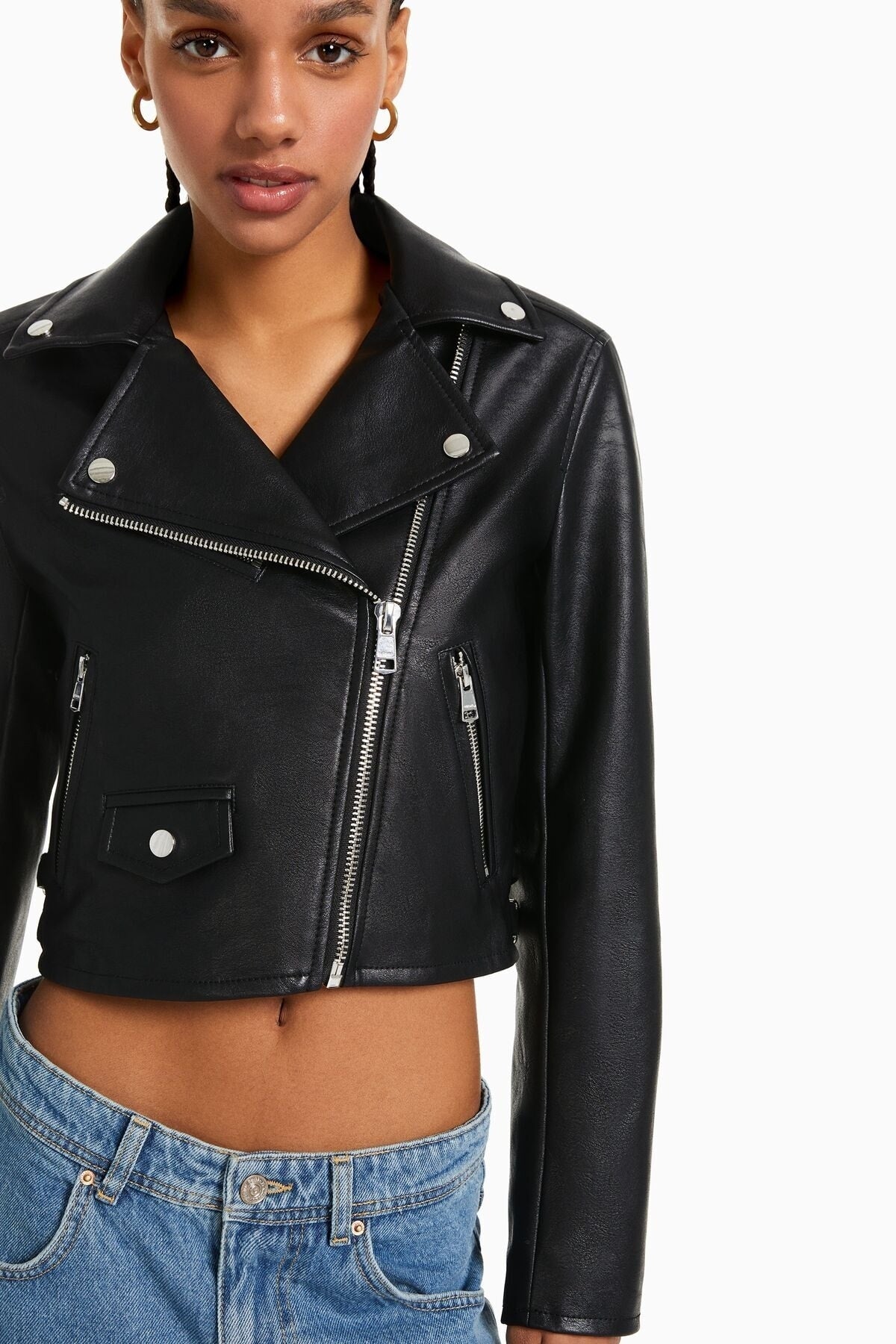 جاكيت Bershka لون أسود