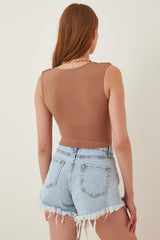 بلوزة Happiness İstanbul لون بيج