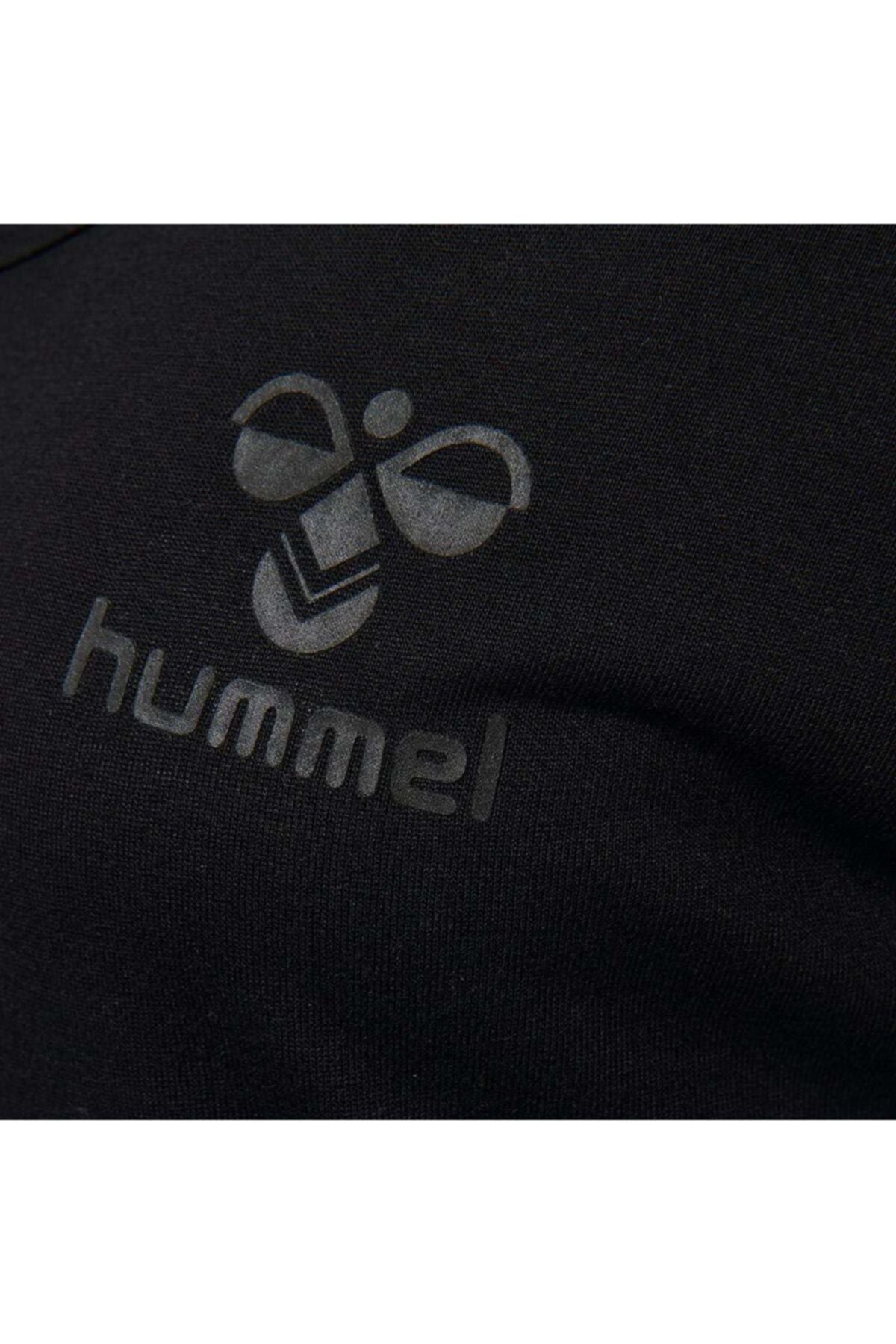 تيشيرت hummel لون أسود