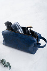 حقيبة يد dk leather لون أزرق غامق