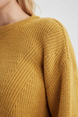 كنزة Defacto لون أصفر