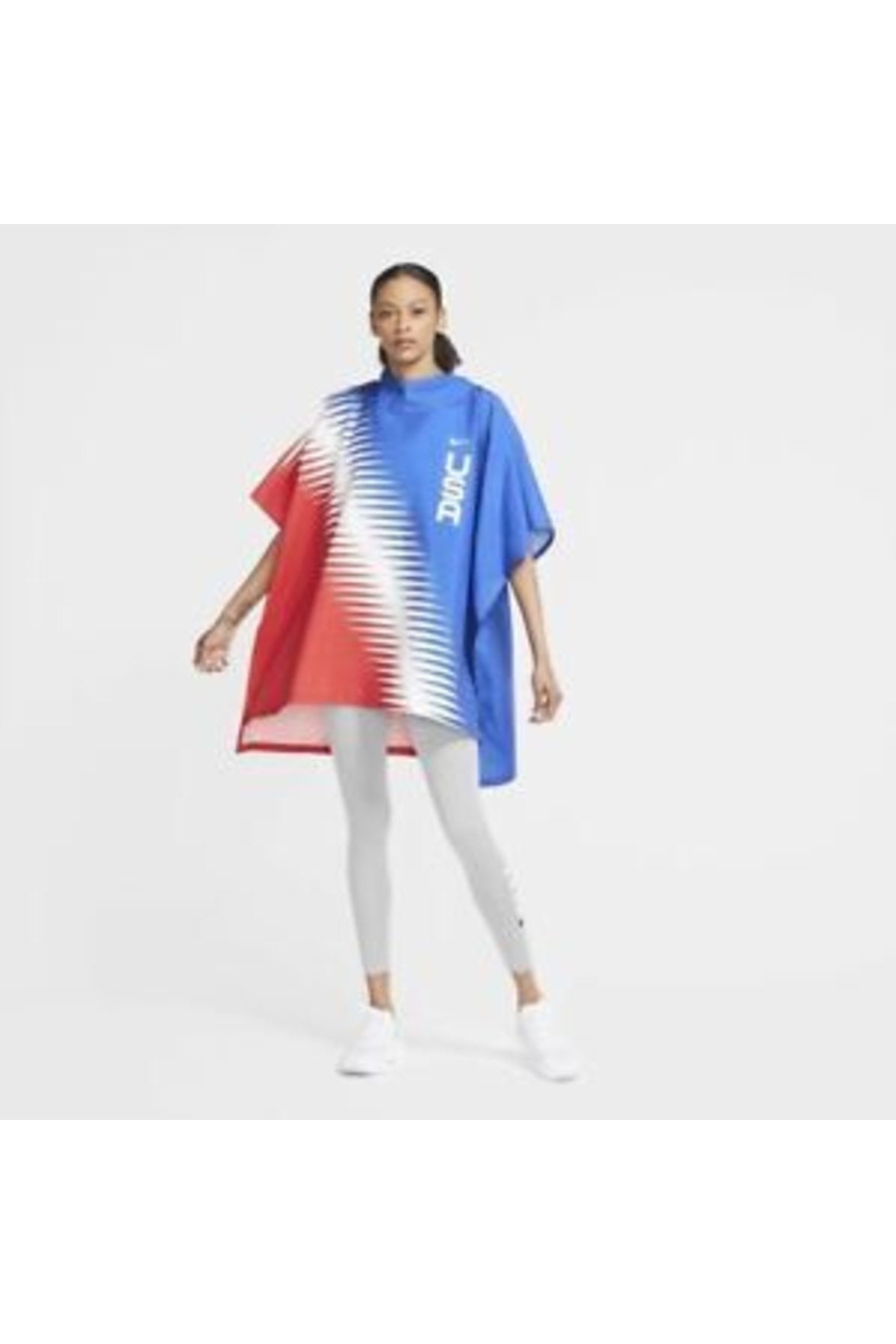 معطف واق من المطر & الرياح Nike لون أبيض