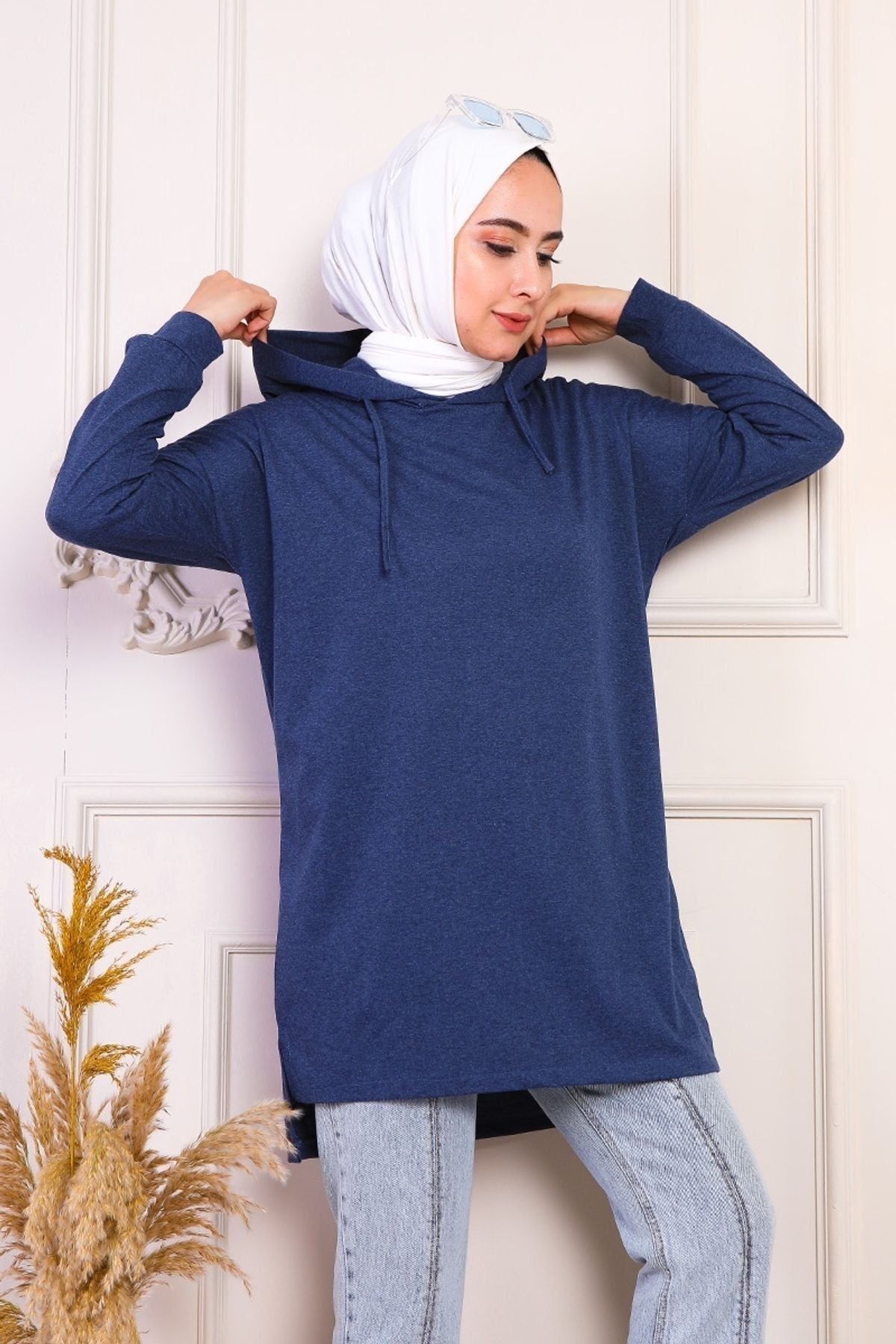 هودي Defne Bahar لون أزرق غامق