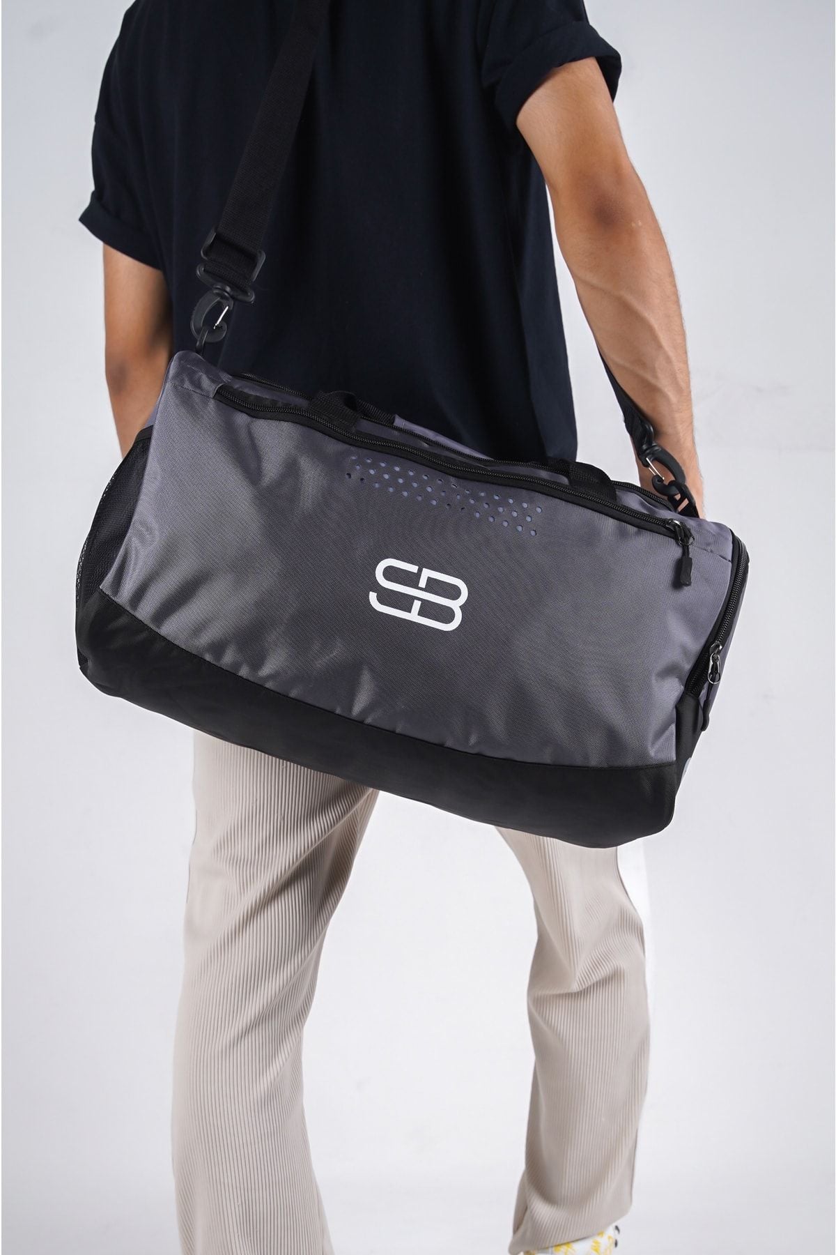 حقيبة رياضية Solo Bag لون رمادي