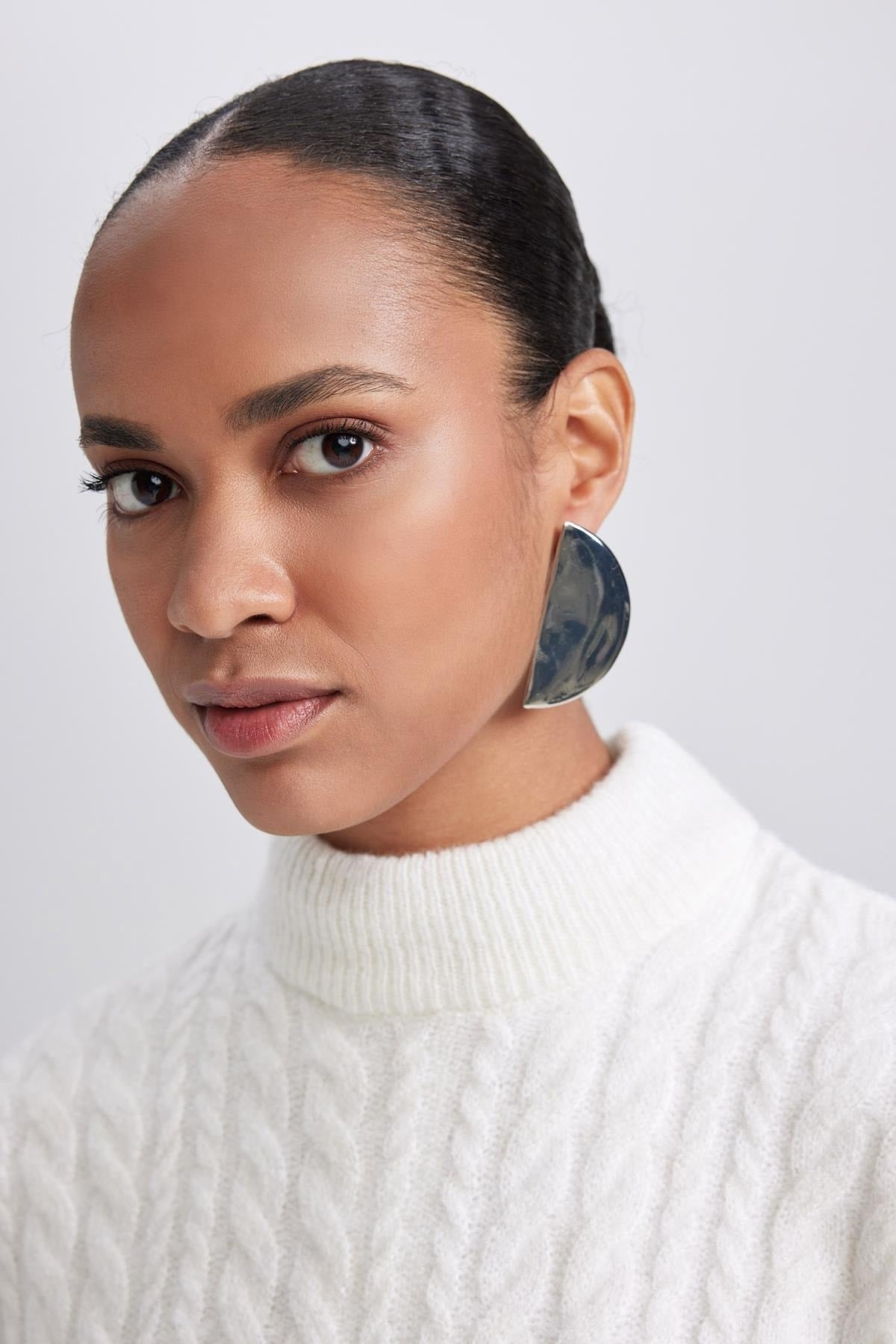 كنزة بدون أكمام Defacto لون بيج فاتح