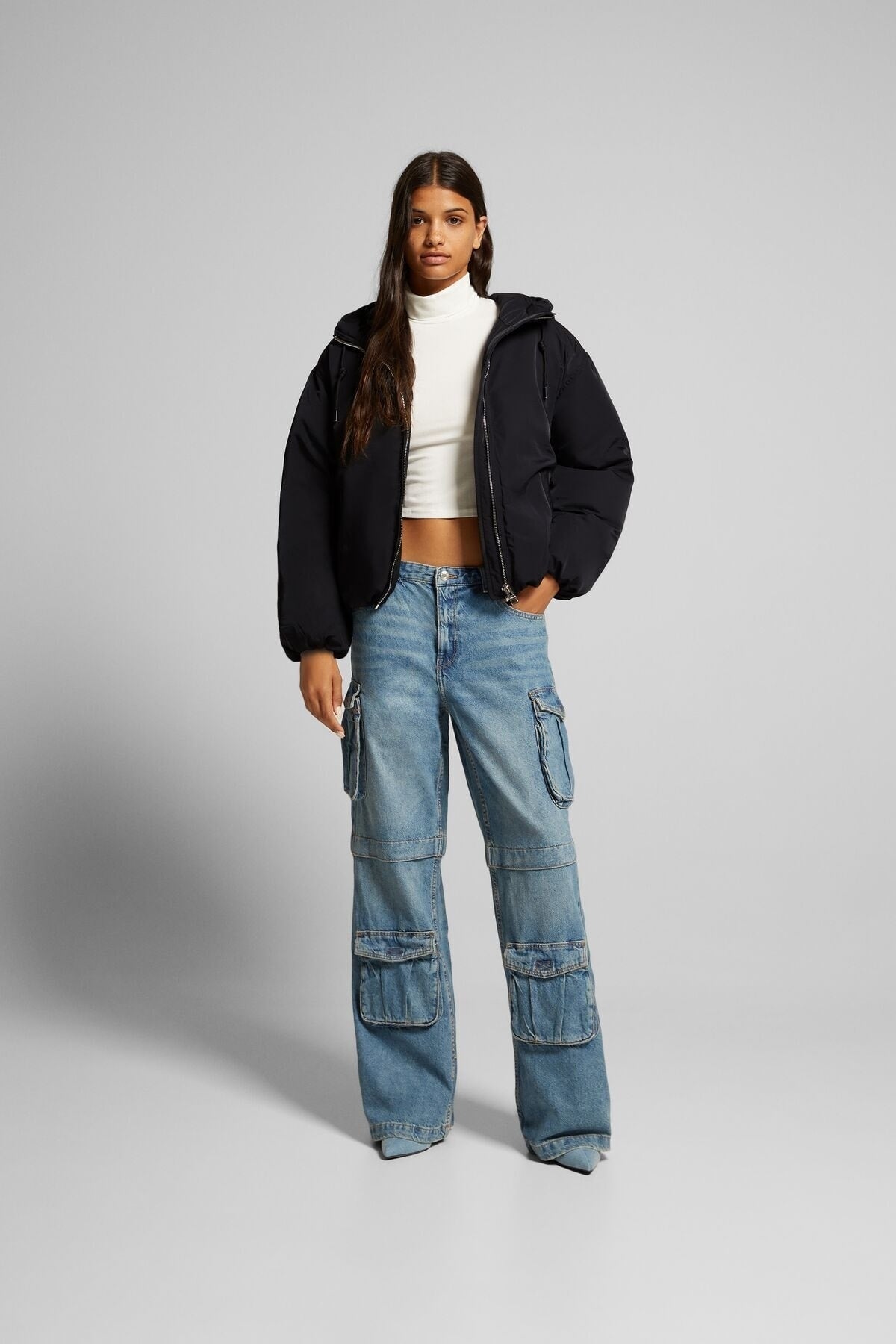 جاكيت Bershka لون أسود