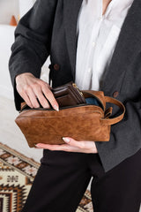 حقيبة يد dk leather لون بني