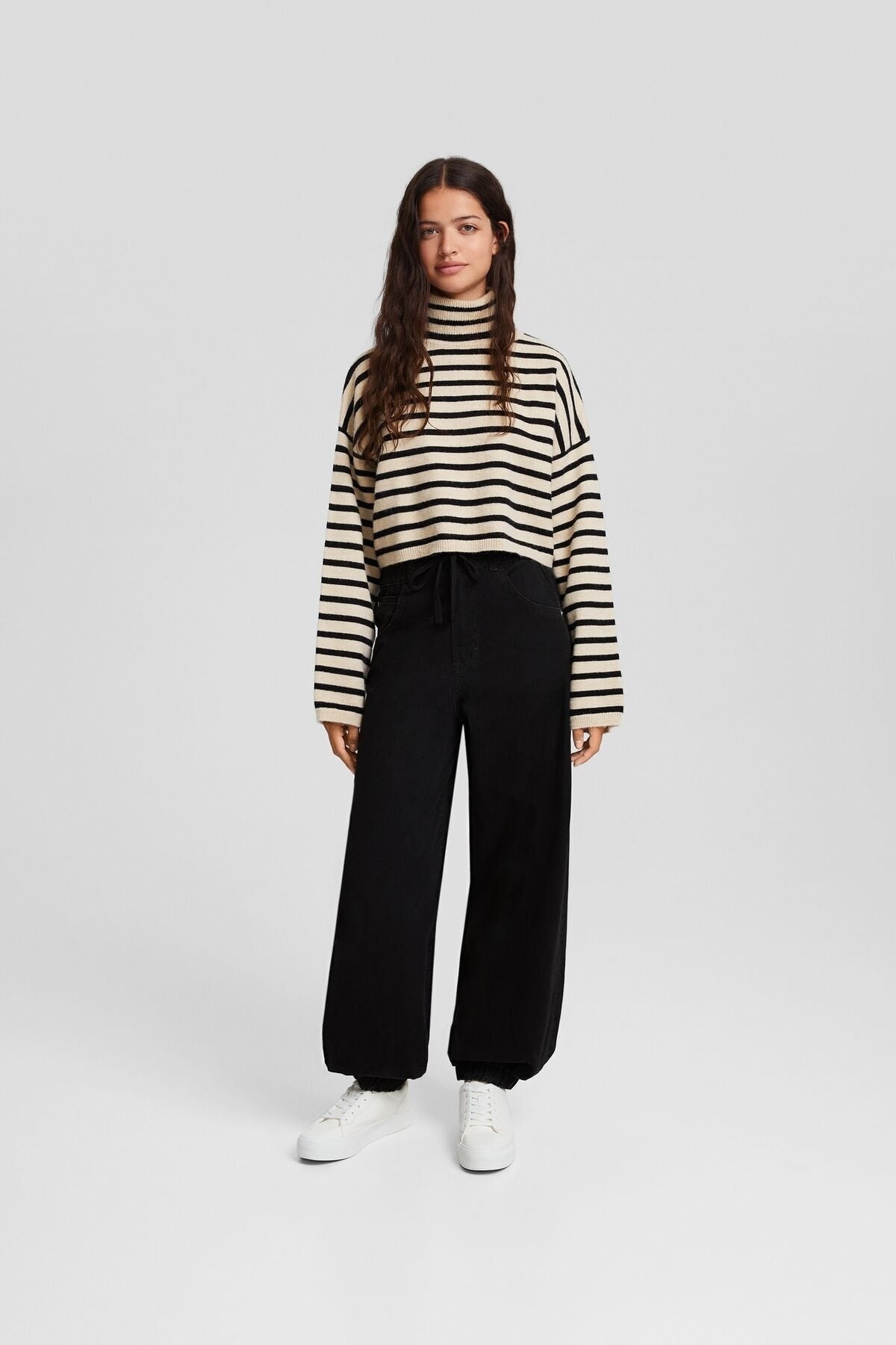 بنطال Bershka لون رمادي