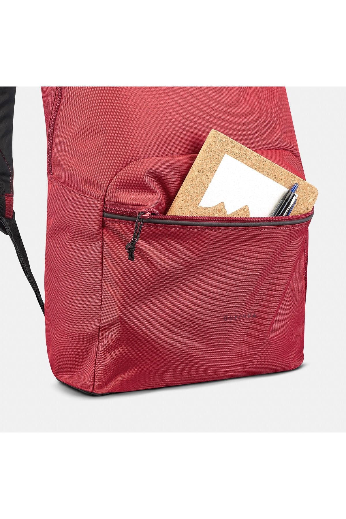 حقيبة كتف Decathlon لون أحمر