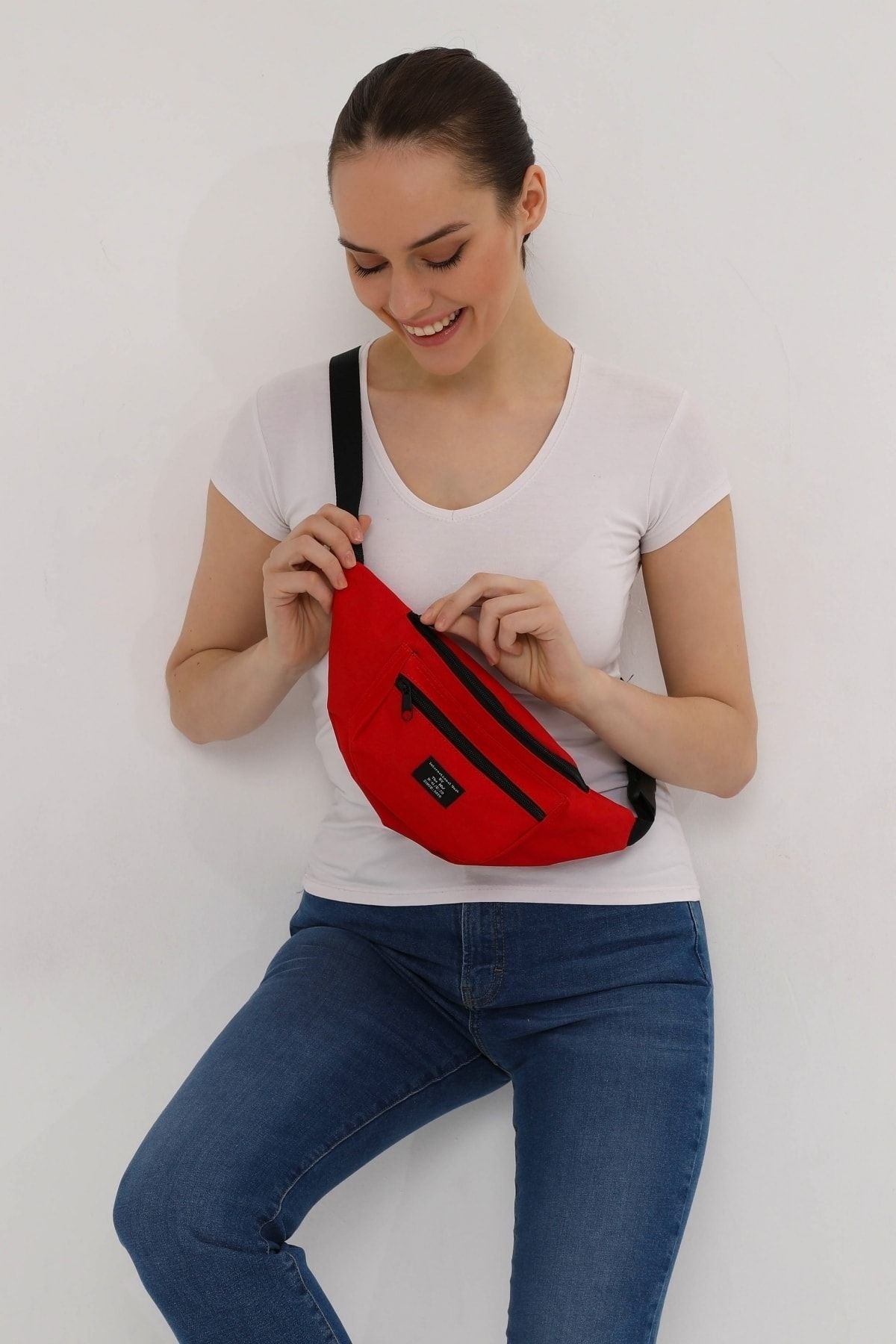 حقيبة خصر D'VERS لون أحمر