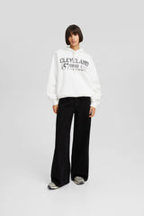هودي Bershka لون بيج