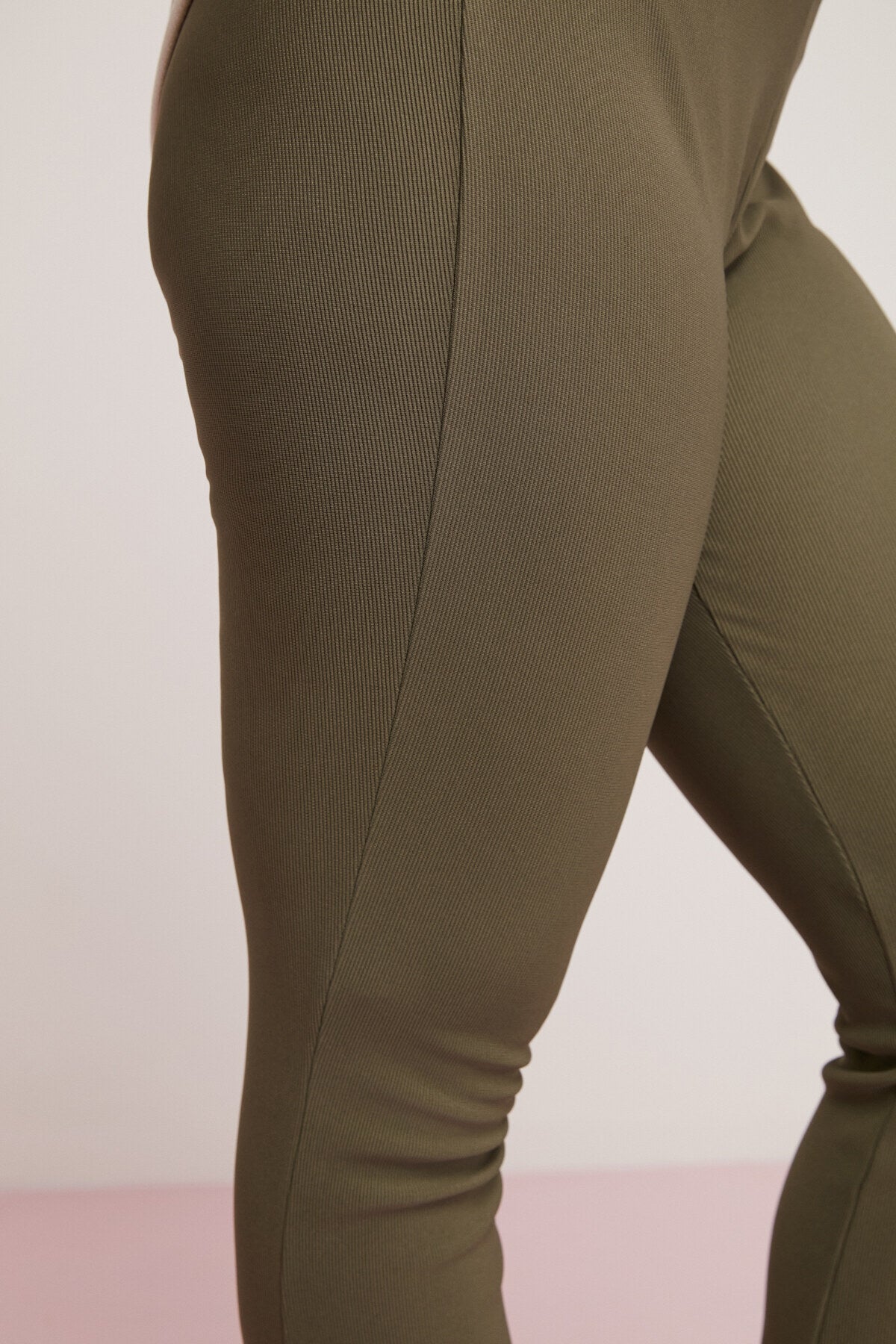 بنطال ETHIQUET لون كاكي