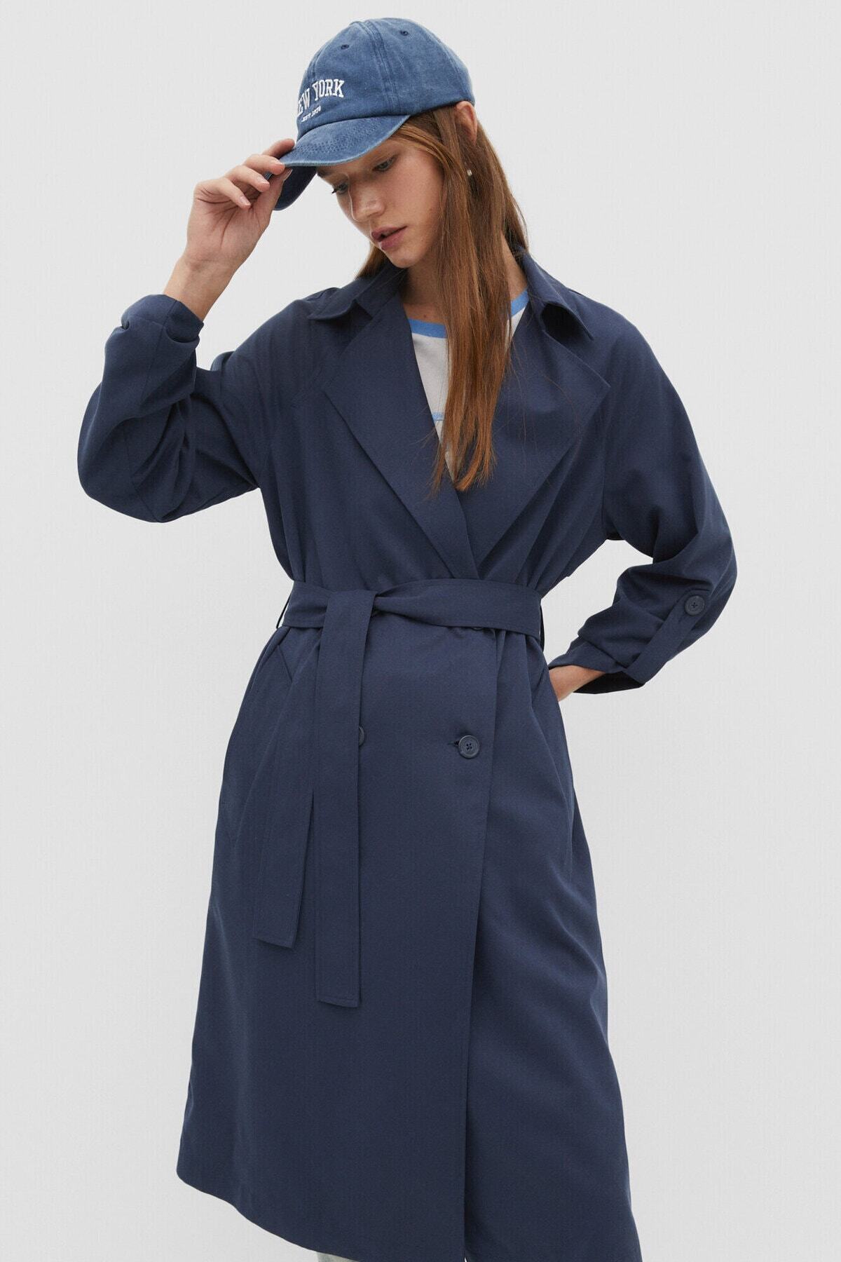 ترانشكوت Stradivarius لون أزرق غامق