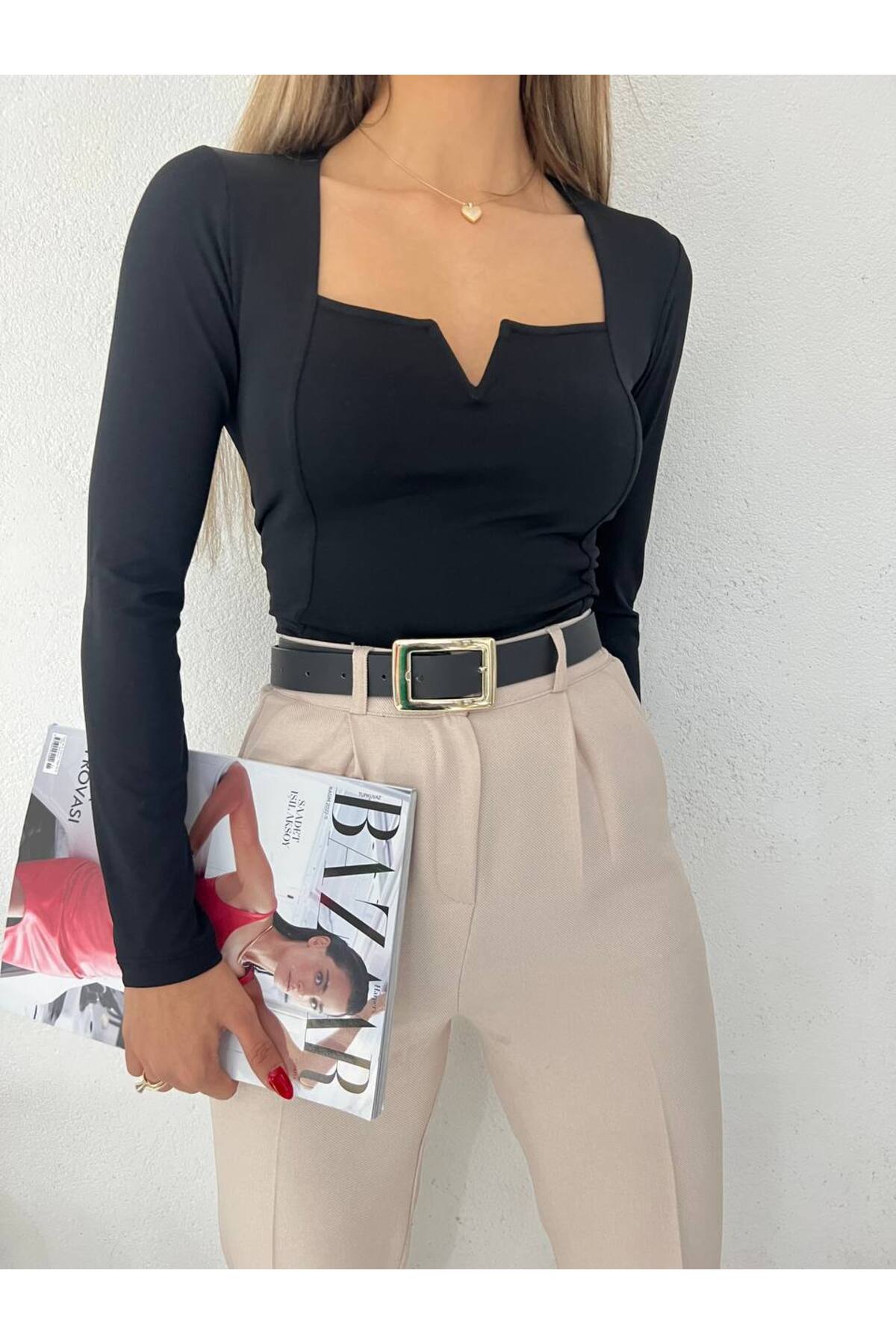 بلوزة Fav Style لون أسود