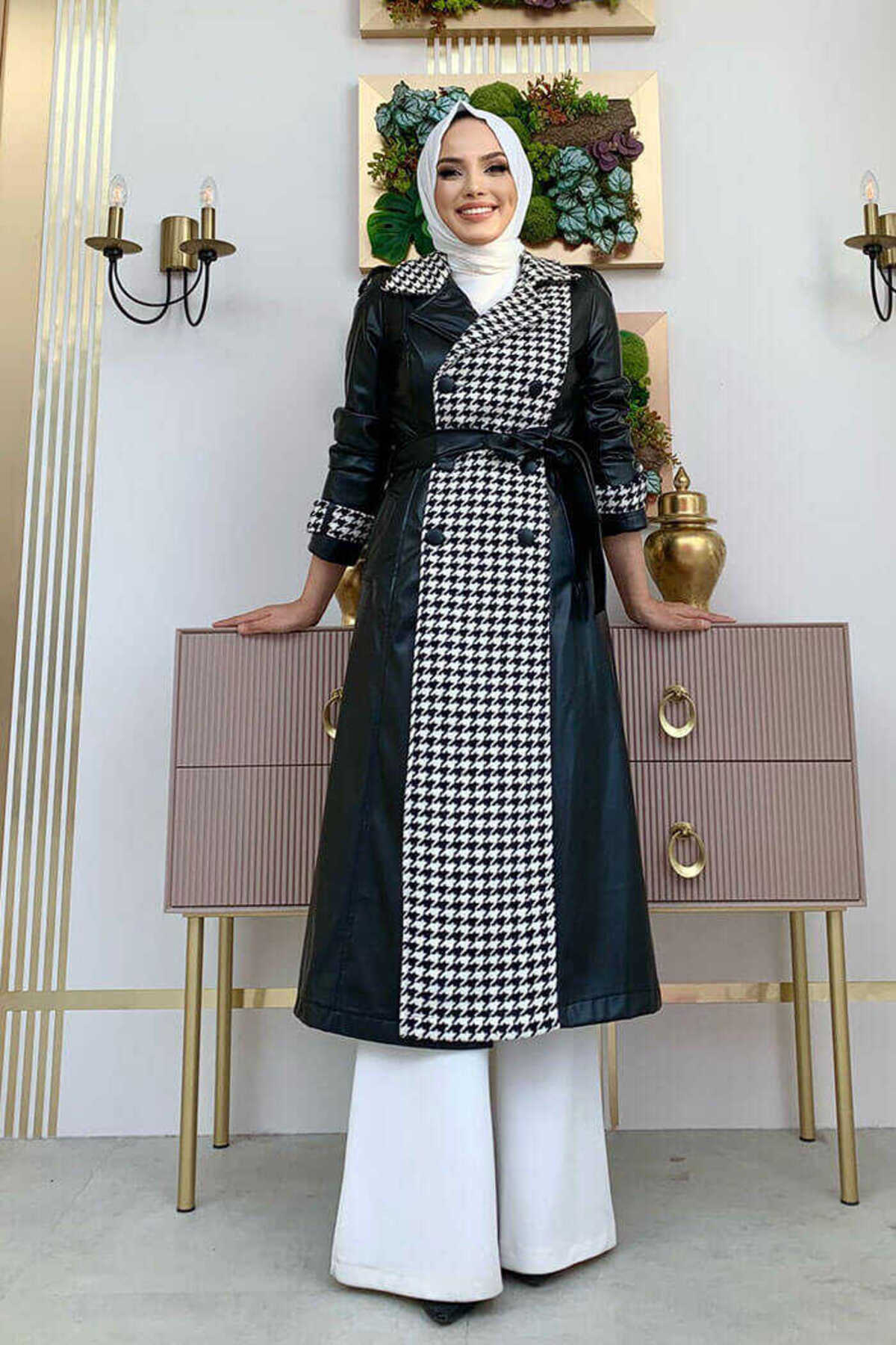 معطف Bym Fashion لون أسود