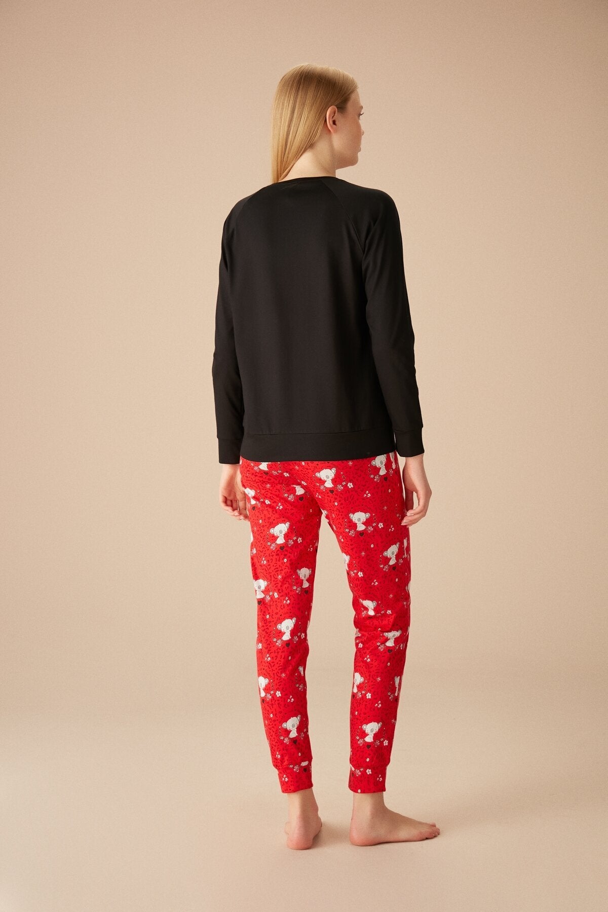 طقم بيجاما Suwen لون أحمر