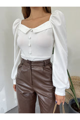بلوزة Fav Style لون أبيض