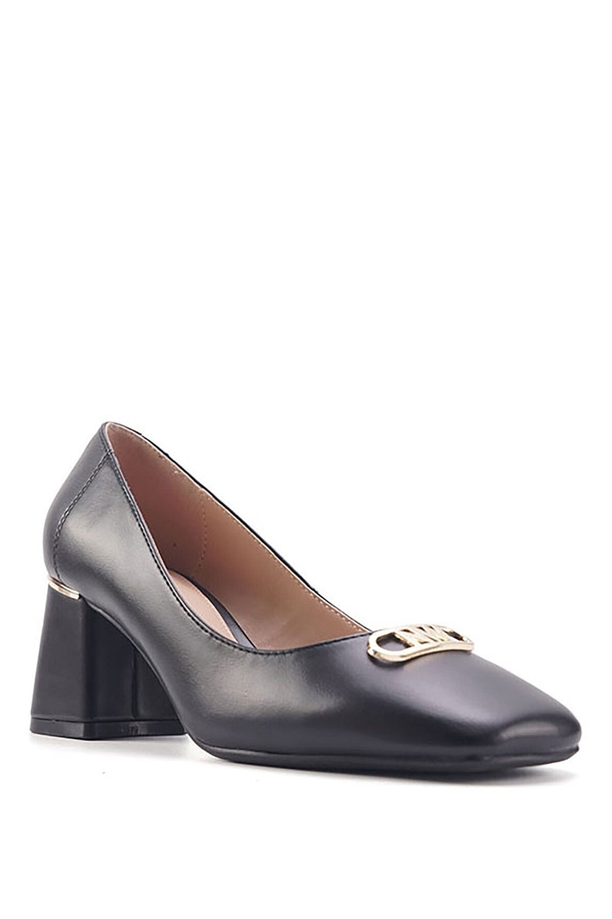 حذاء كلاسيكي بكعب Nine West لون أسود