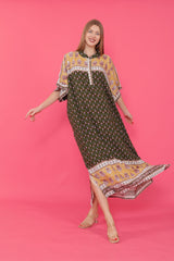 فستان mervemoda لون أخضر