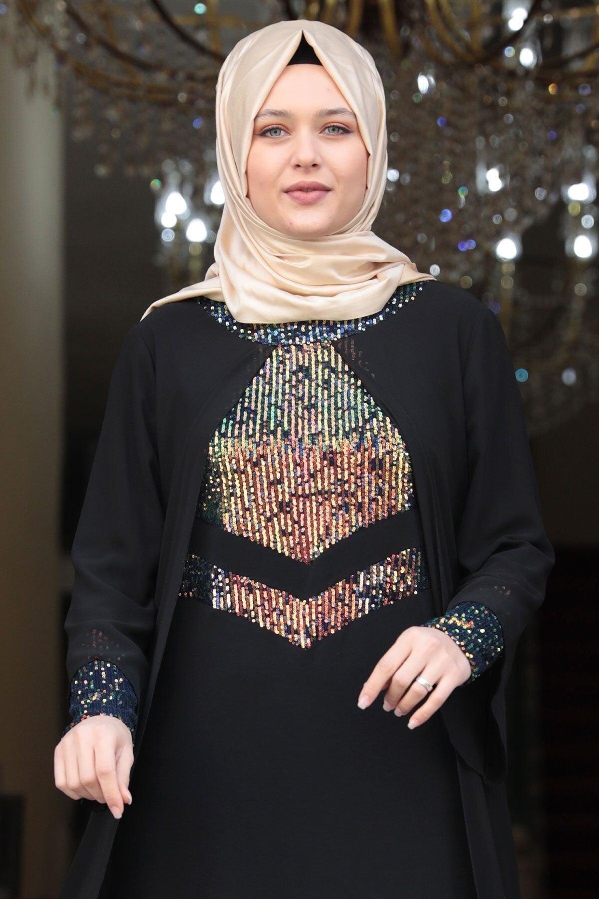 فستان سهرة Amine Hüma لون أسود