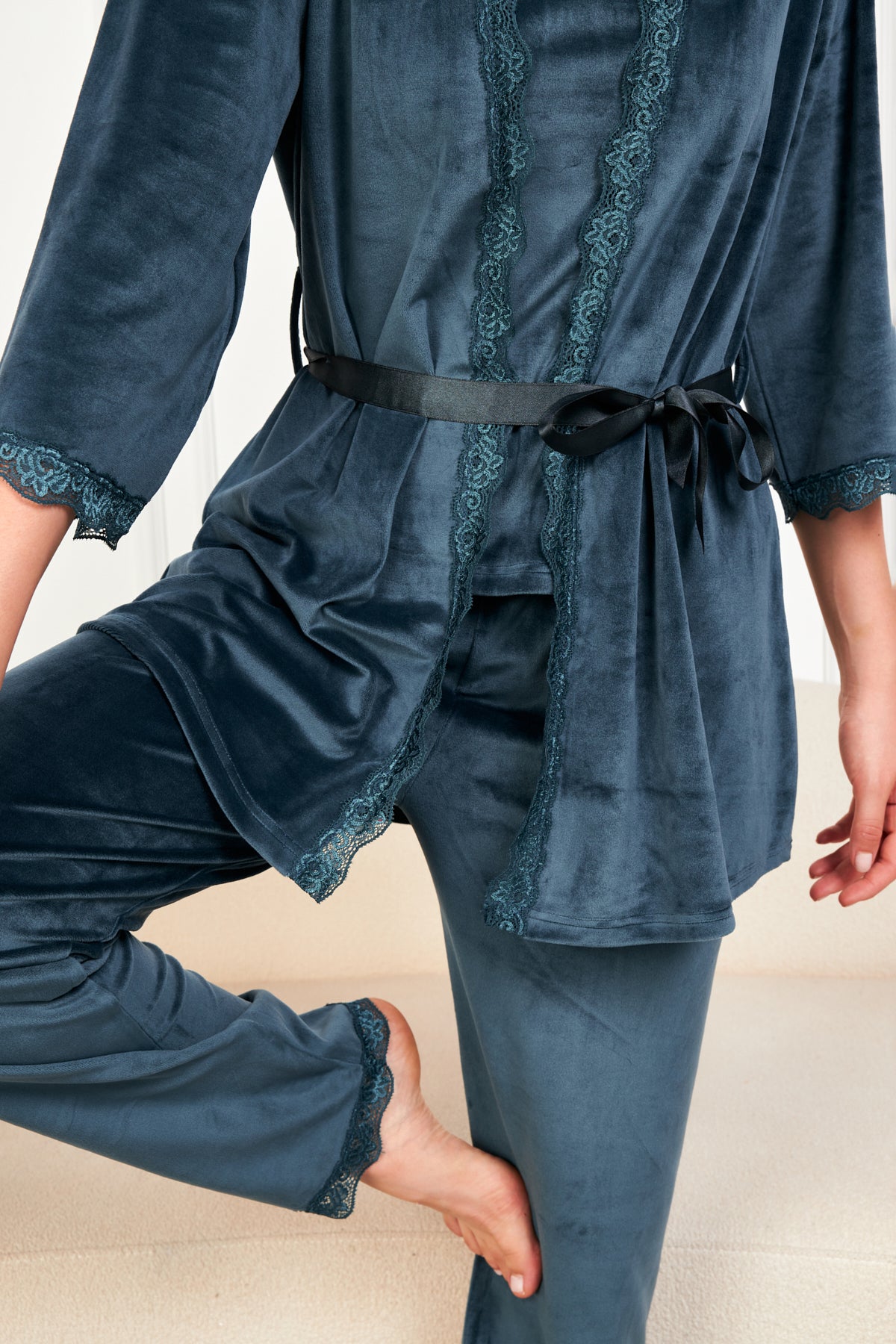 طقم بيجاما Ecrou لون أزرق