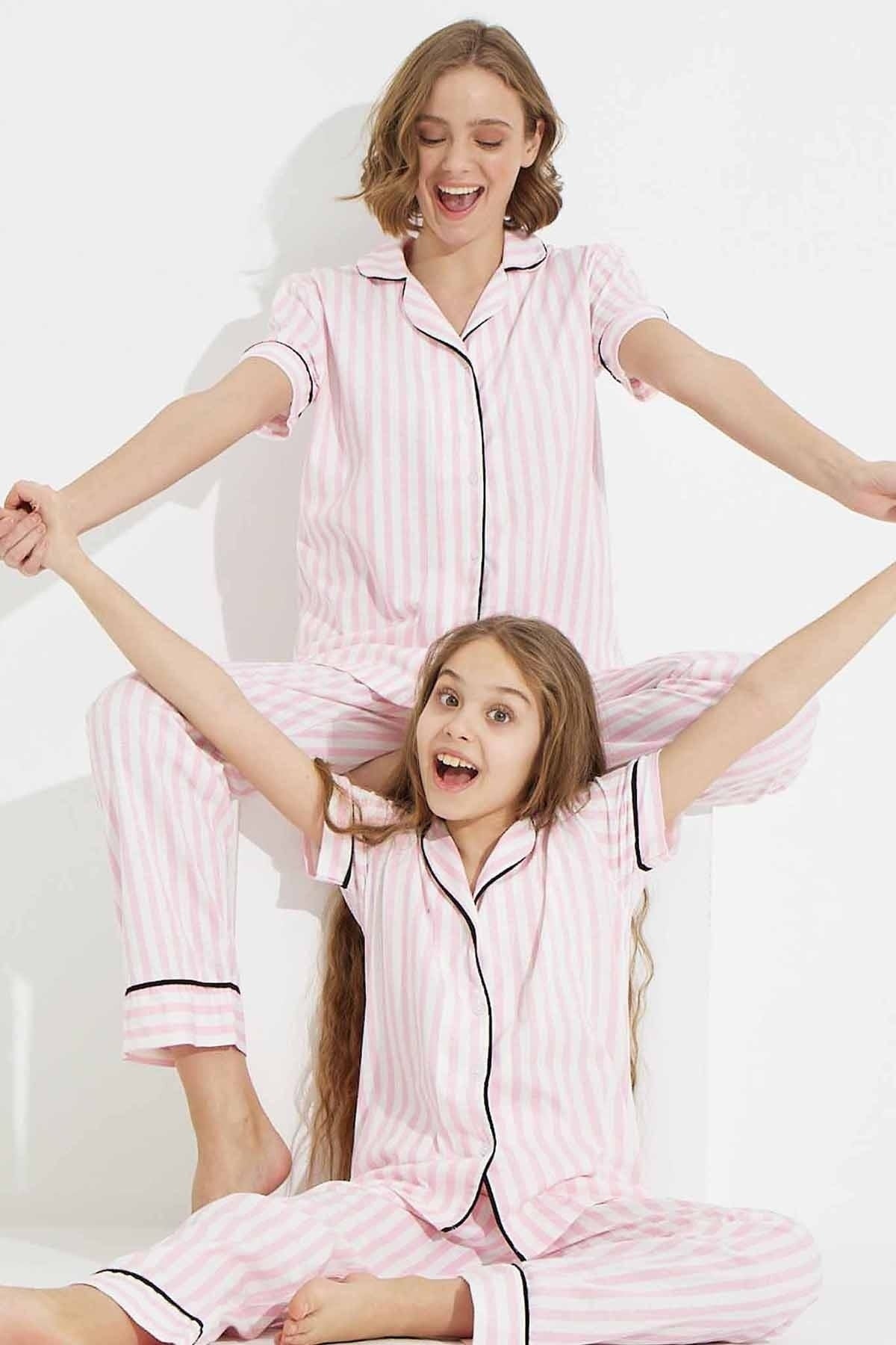 طقم بيجاما Siyah İnci لون زهري