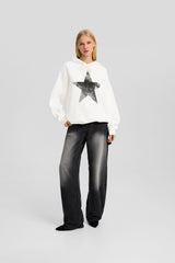 هودي Bershka لون أحمر
