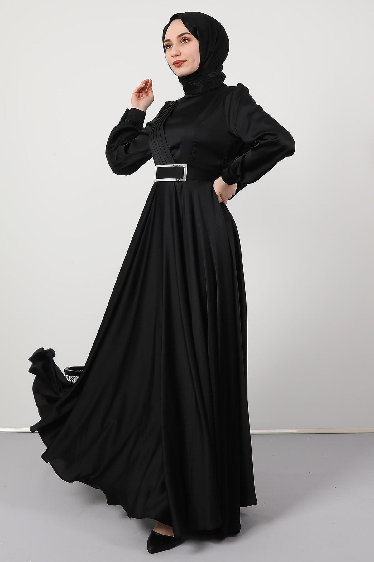 فستان سهرة giz astore لون أسود